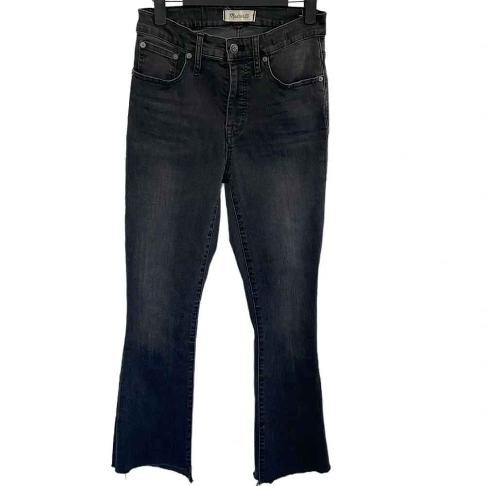 Madewell Cali Demi-Boot faded black high waist stretch jeans. Size 26T